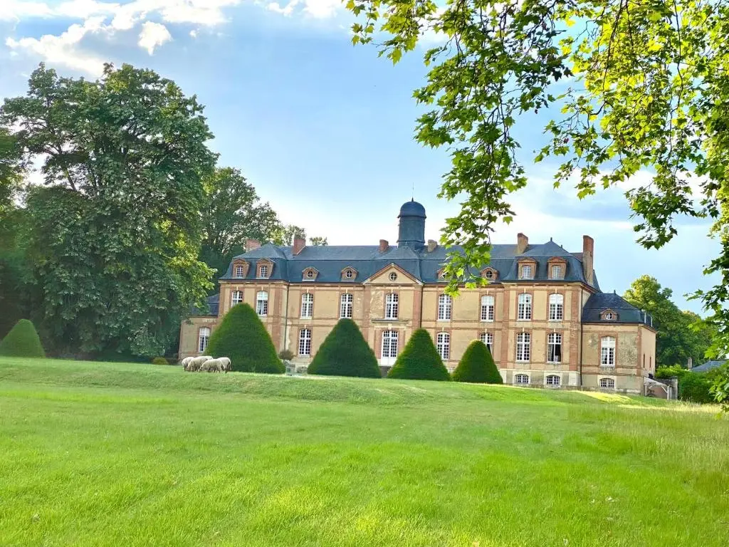 Image de l'annonce 24H LE MANS Château de Lauresse chambres d'hôtes Luxe