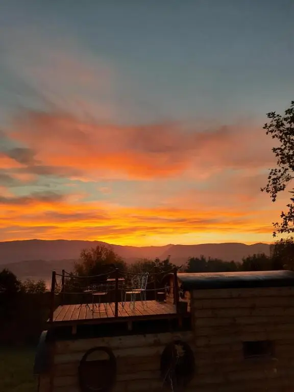 Image de l'annonce La petite maison dans la prairie