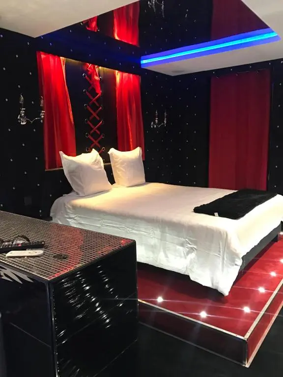 Image de l'annonce Le Cabaret Vip SPA